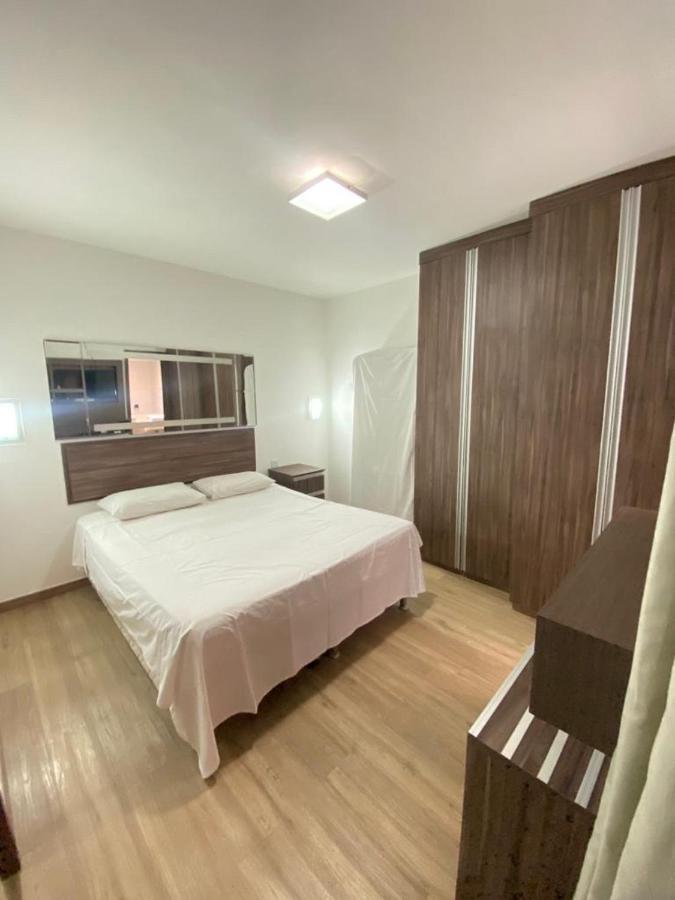 1810 - Flat Para Temporada Em Goiania-Proximo Ao Parque Areiao Exterior foto