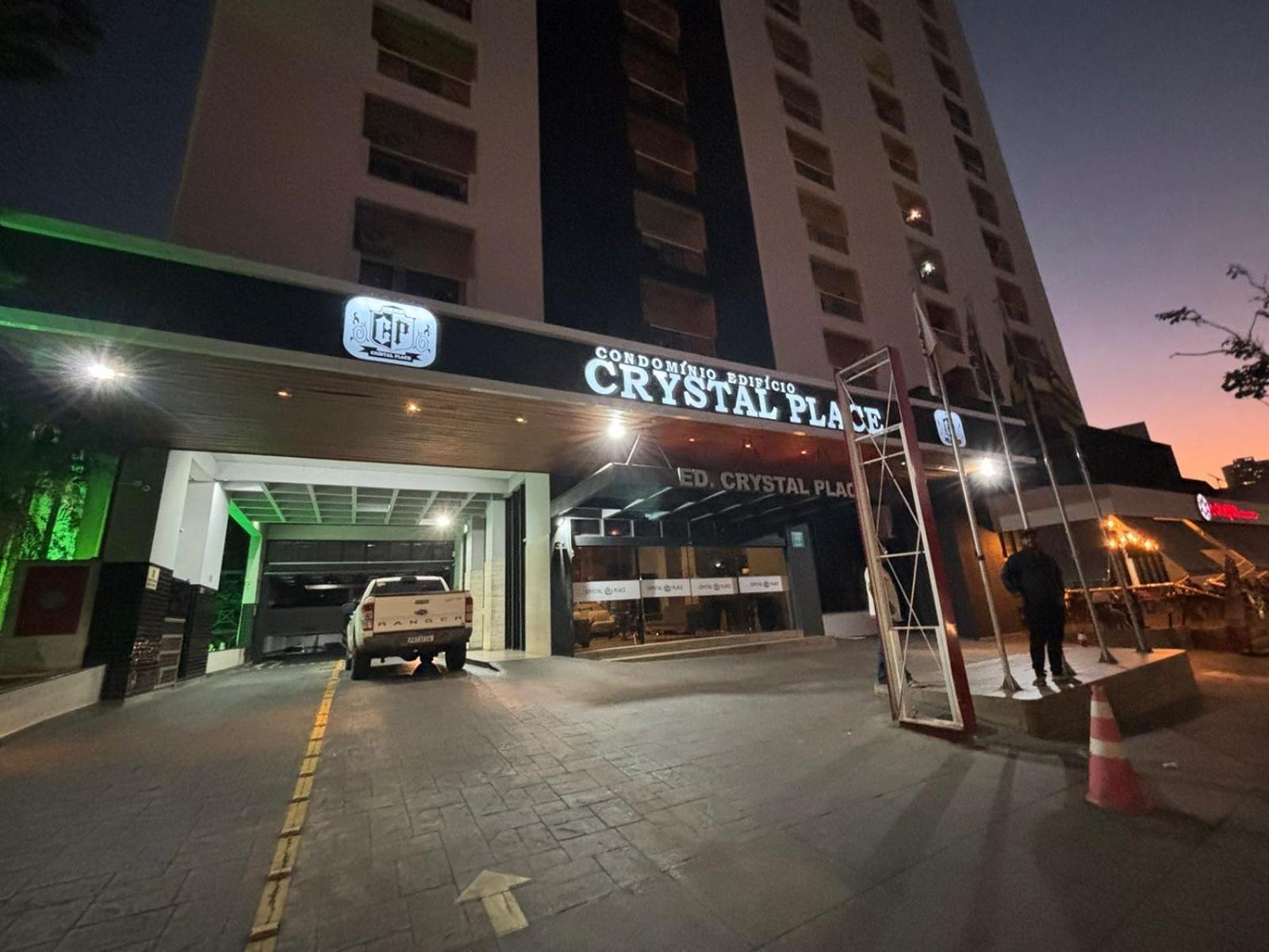 1810 - Flat Para Temporada Em Goiania-Proximo Ao Parque Areiao Exterior foto