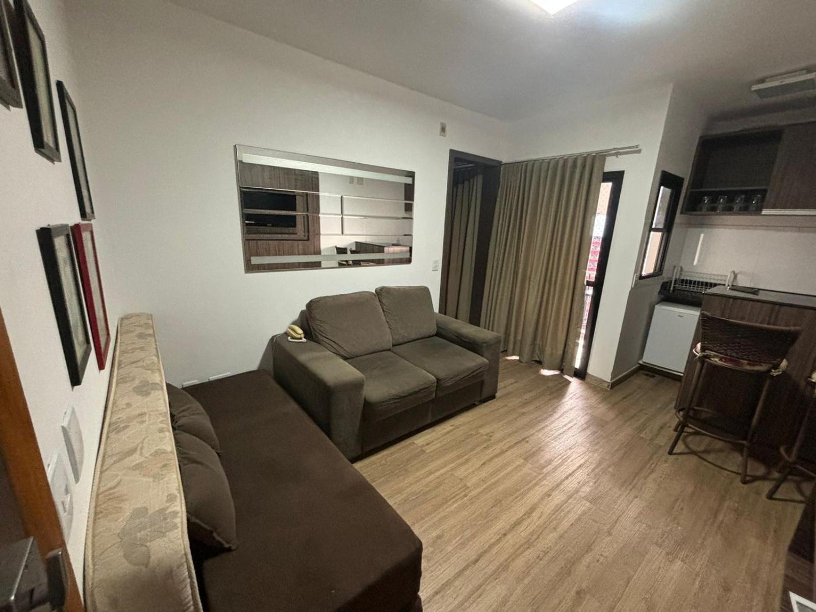 1810 - Flat Para Temporada Em Goiania-Proximo Ao Parque Areiao Exterior foto